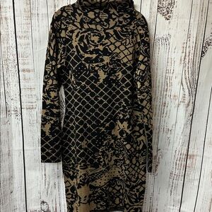 VENUS Black and Tan Patterned Dress
